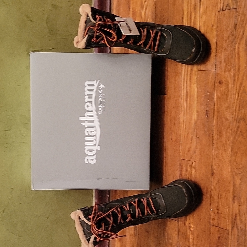 Aquatherm by Santana Canada Ahnah Snow Boots. Size 9. Width: M.